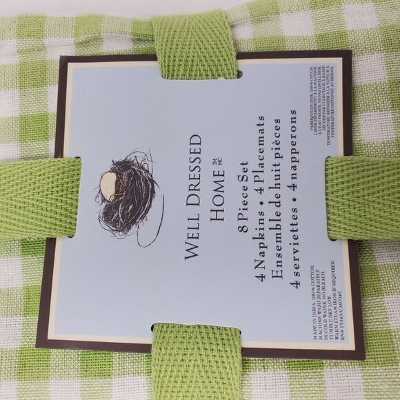 Well Dressed Home Placemats Napkins 8 pc set Green and white checkered - Picture 3 of 6